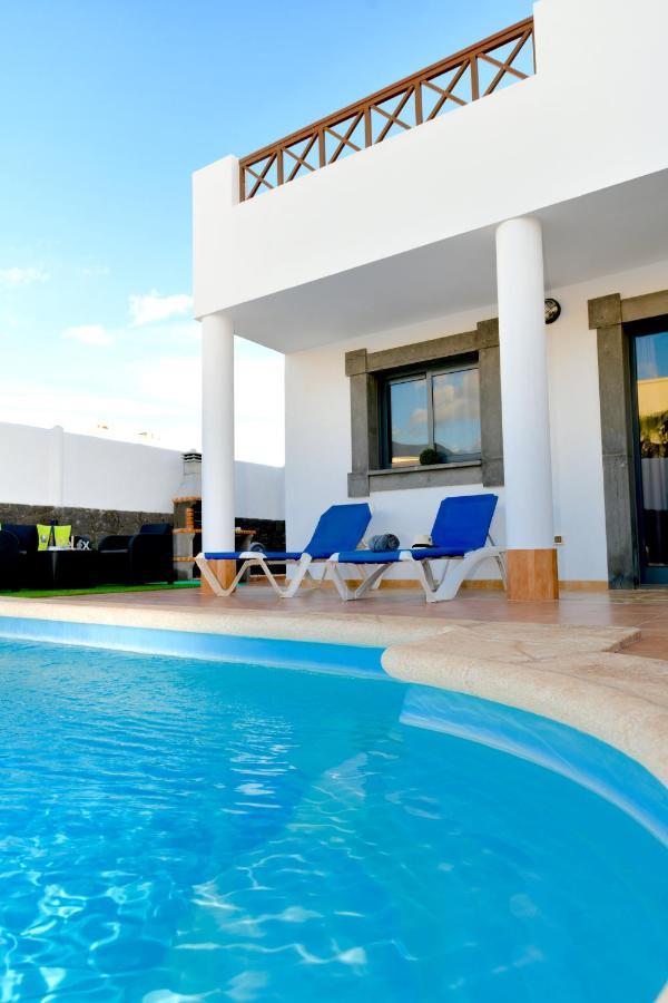 Villa Torres Яйса Екстериор снимка
